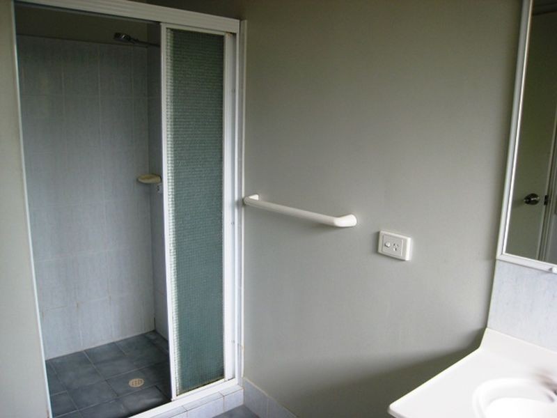 1/6 Academy Street, Oxenford QLD 4210