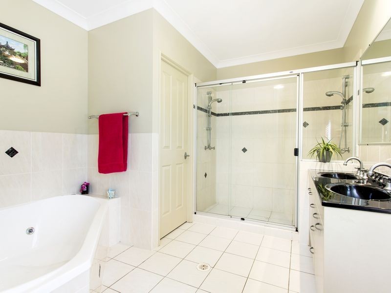 34 Nabberu Street, Maudsland QLD 4210