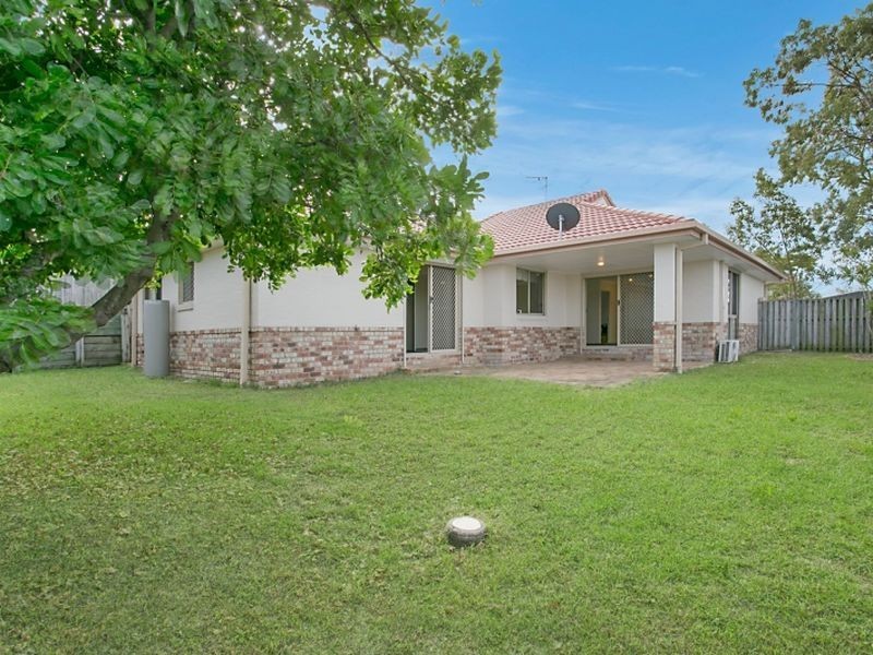 99 Lindfield Rd, Helensvale QLD 4212