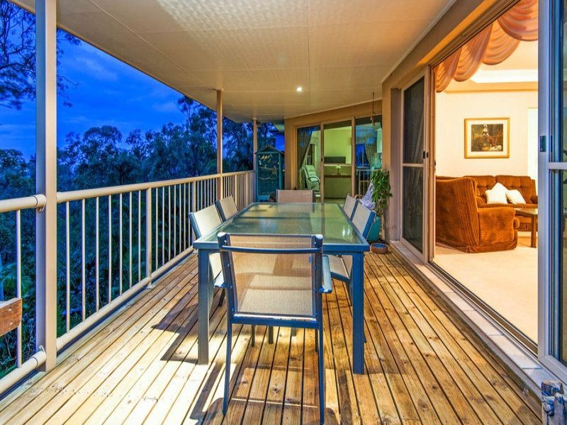 49 Highvale Drive, Helensvale QLD 4212