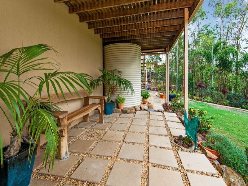 49 Highvale Drive, Helensvale QLD 4212
