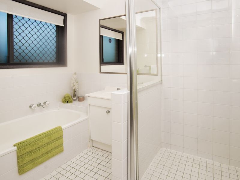 16/13 Cannington Place, Helensvale QLD 4212