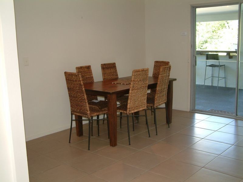 5 Lachlan Court, Helensvale QLD 4212