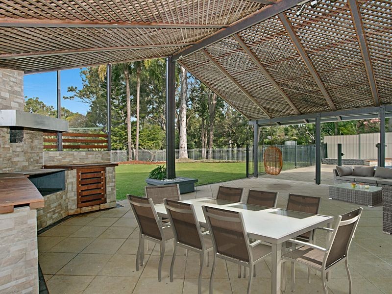 3 Wilmington Court, Helensvale QLD 4212