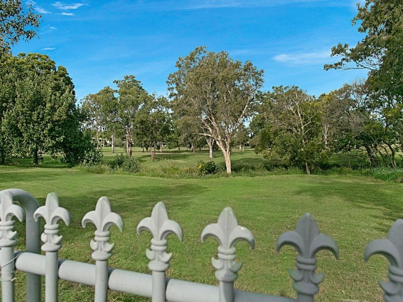 3 Wilmington Court, Helensvale QLD 4212