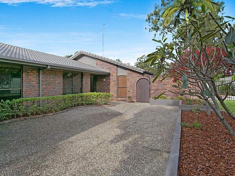 3 Wilmington Court, Helensvale QLD 4212