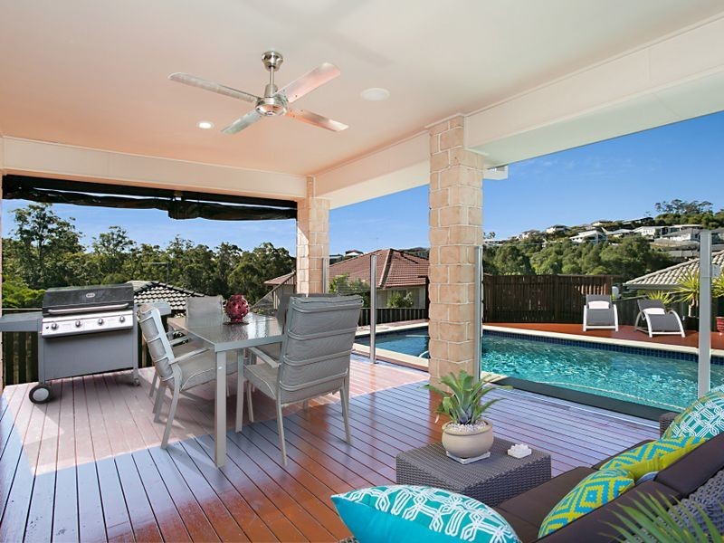 11 Haughton Street, Pacific Pines QLD 4211