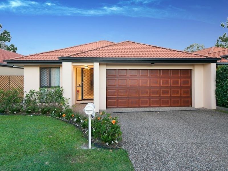 15 Wandilla Drive, Helensvale QLD 4212