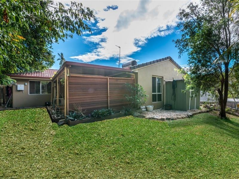 13 Pineneedle Court, Oxenford QLD 4210