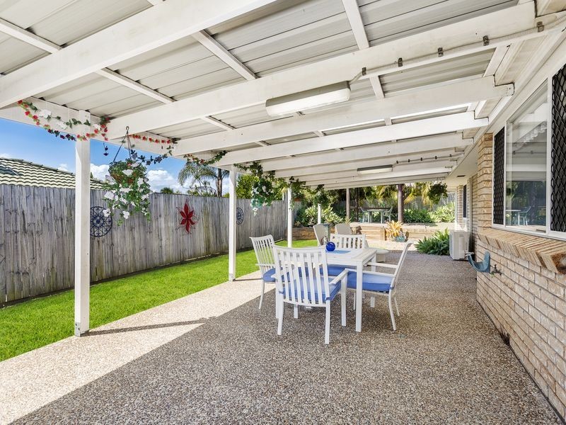 29 Cootharaba Drive, Helensvale QLD 4212