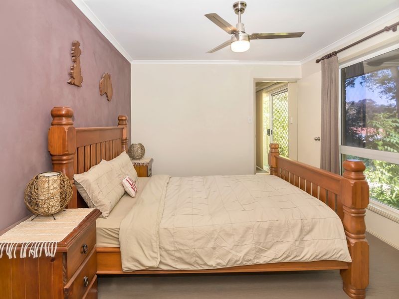 1 Elanda Place, Helensvale QLD 4212