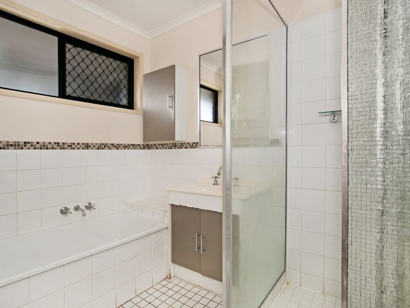 2/18 Goldwyn Way, Oxenford QLD 4210