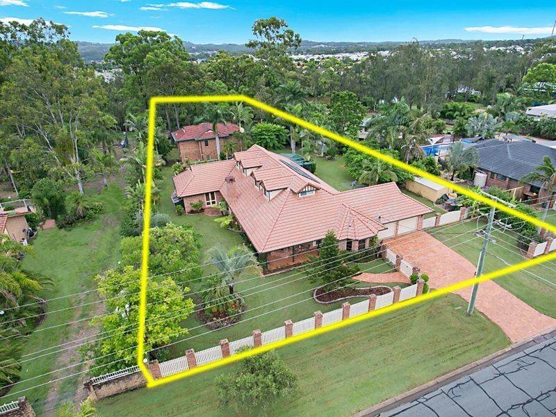 34 Riverdowns Crescent, Helensvale QLD 4212