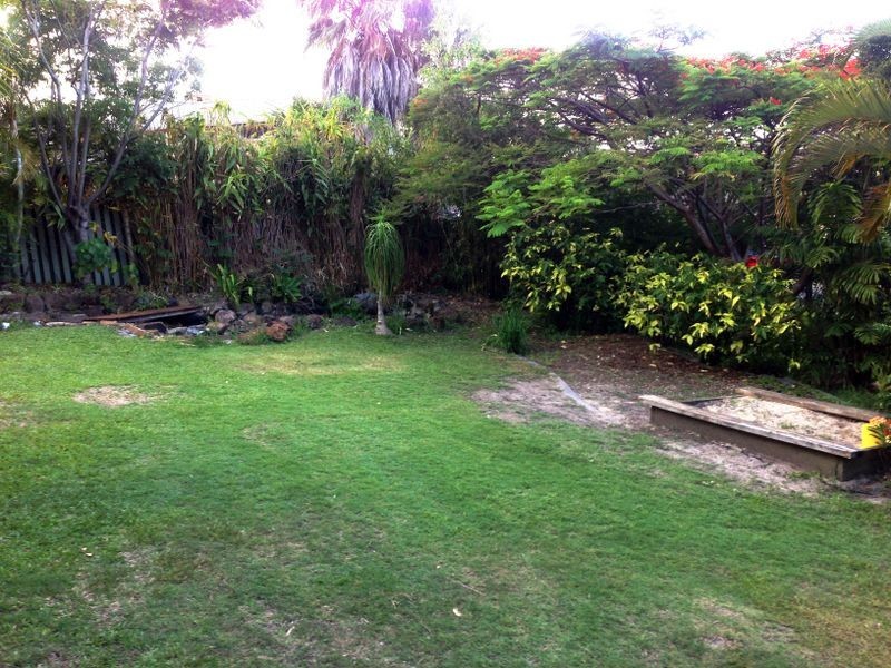 12 Benalla Crt Arundel / Parkwood, Parkwood QLD 4214