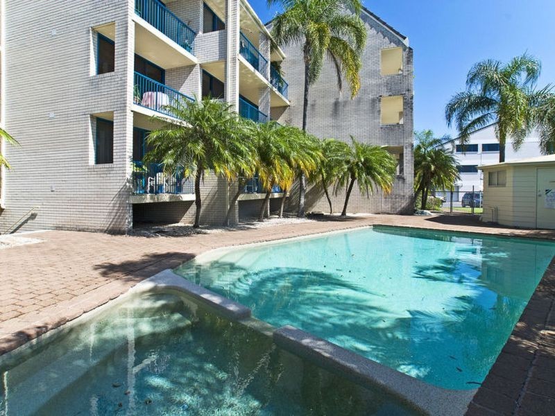 21/249 Bayview St, Runaway Bay QLD 4216