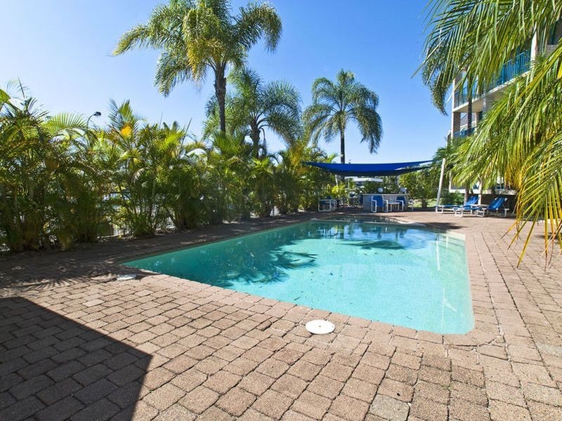 21/249 Bayview St, Runaway Bay QLD 4216