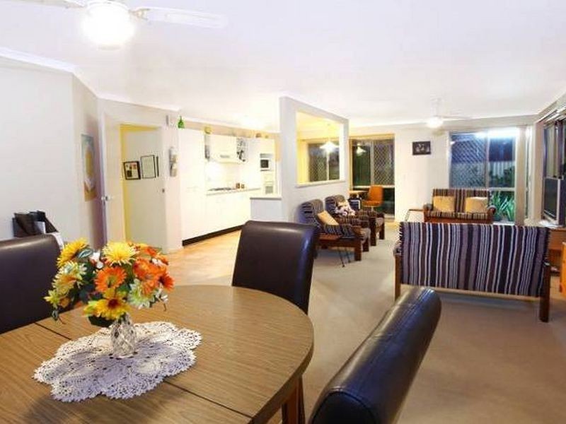 4 Maleny Pl, Helensvale QLD 4212