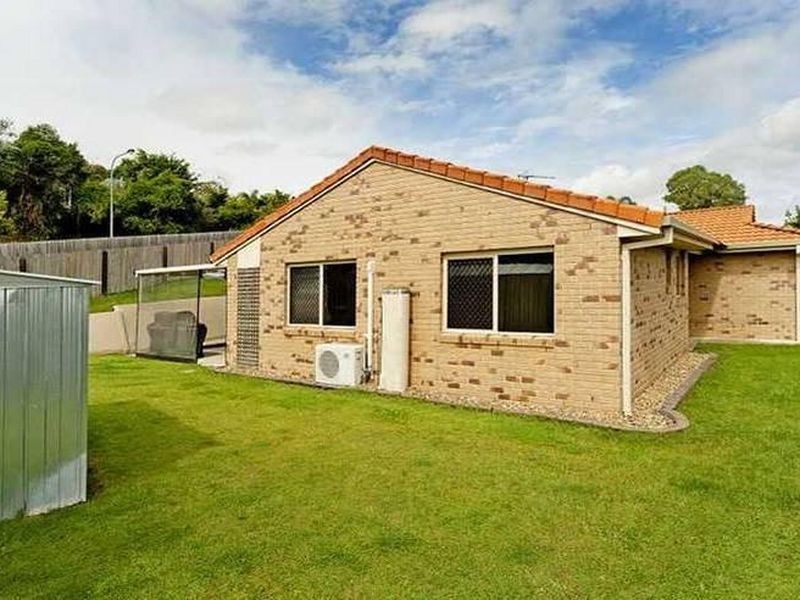 7 Weka St, Pacific Pines QLD 4211