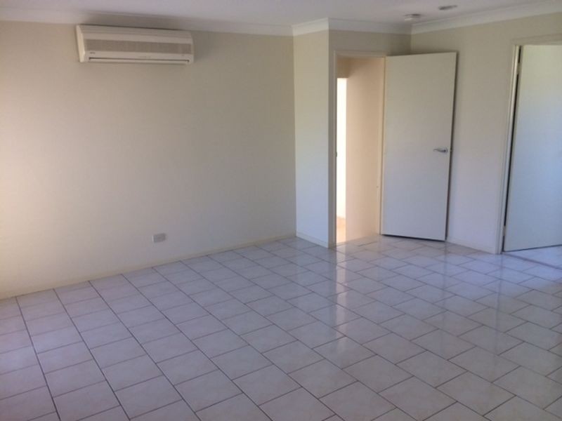 9 Peter Thompson Dr, Parkwood QLD 4214