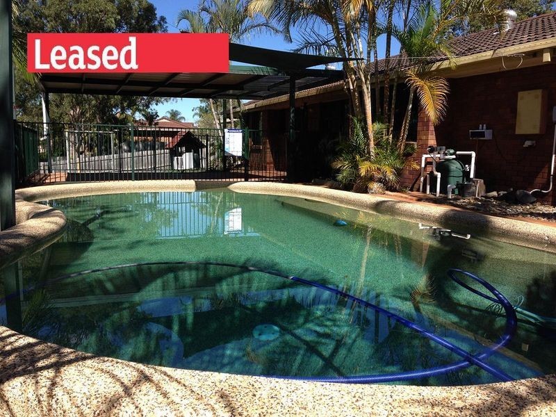 1 Armidale Crescent, Helensvale QLD 4212