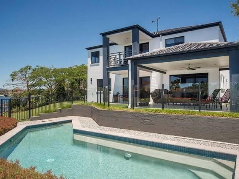 14 Pipers Point, Helensvale QLD 4212