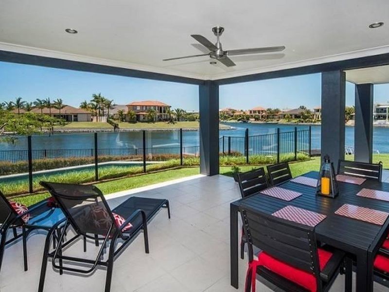 14 Pipers Point, Helensvale QLD 4212