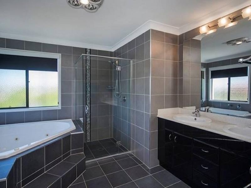 14 Pipers Point, Helensvale QLD 4212