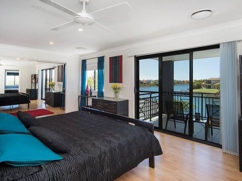 14 Pipers Point, Helensvale QLD 4212