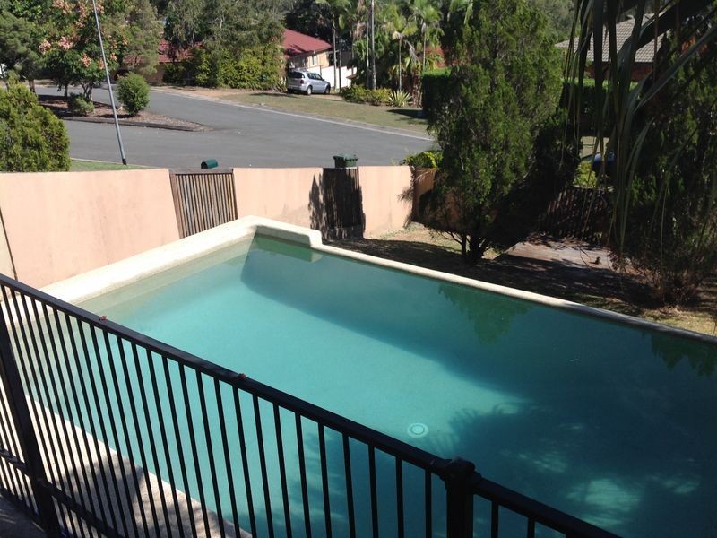 18 Atkins Place, Helensvale QLD 4212