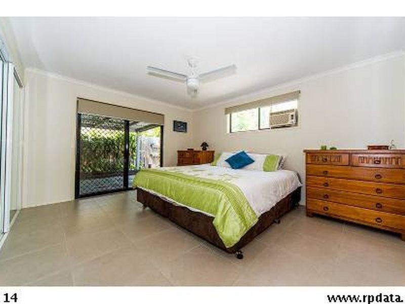 16 Drysdale Lane, Parkwood QLD 4214