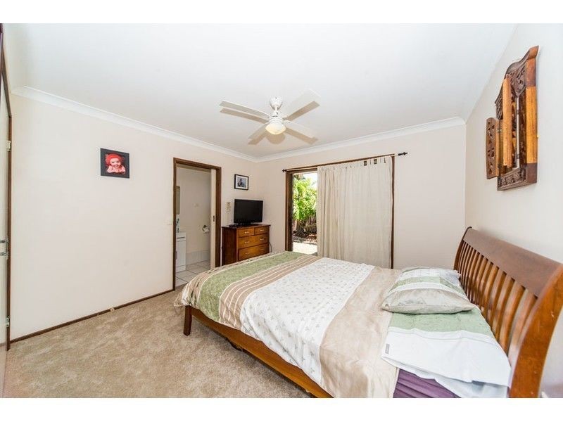 49 Stretton Drive, Helensvale QLD 4212