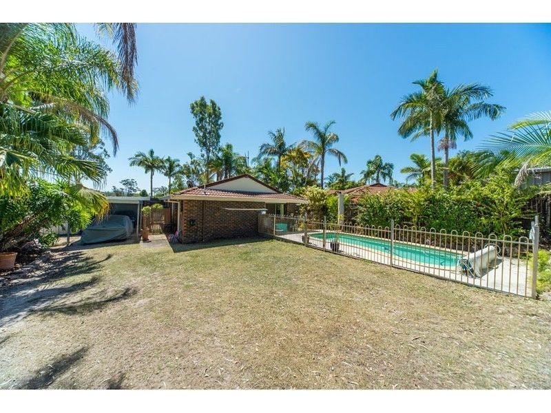49 Stretton Drive, Helensvale QLD 4212