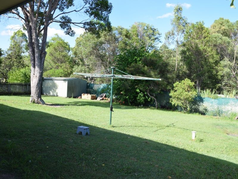 242 Mildura Drive, Helensvale QLD 4212