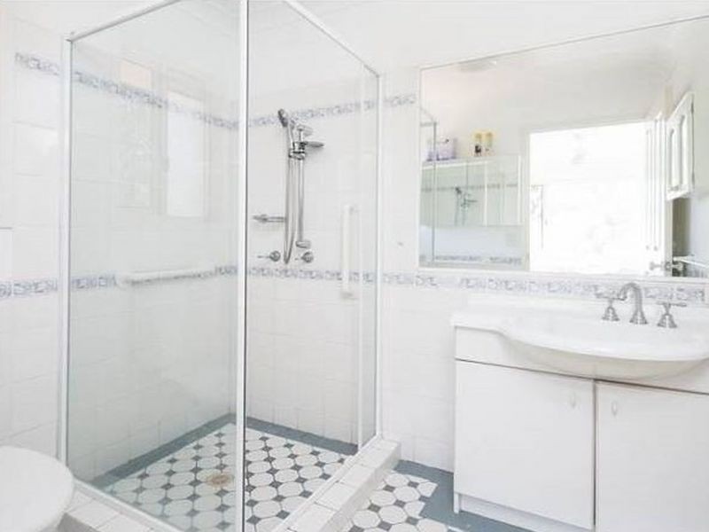 17 Doyalson Place, Helensvale QLD 4212