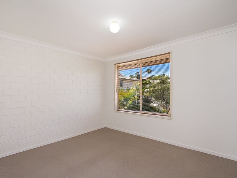 23/81 Olsen Ave, Labrador QLD 4215