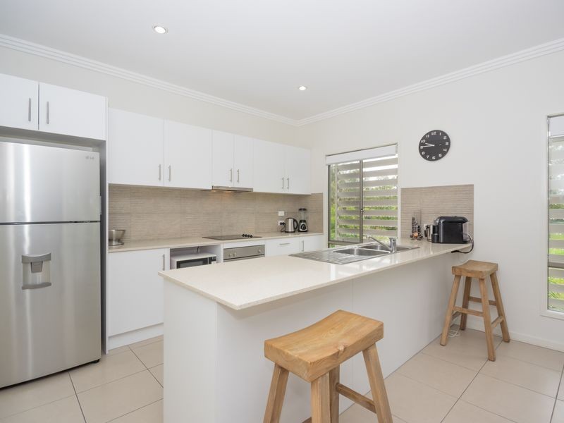 1/16 Careel Close, Helensvale QLD 4212