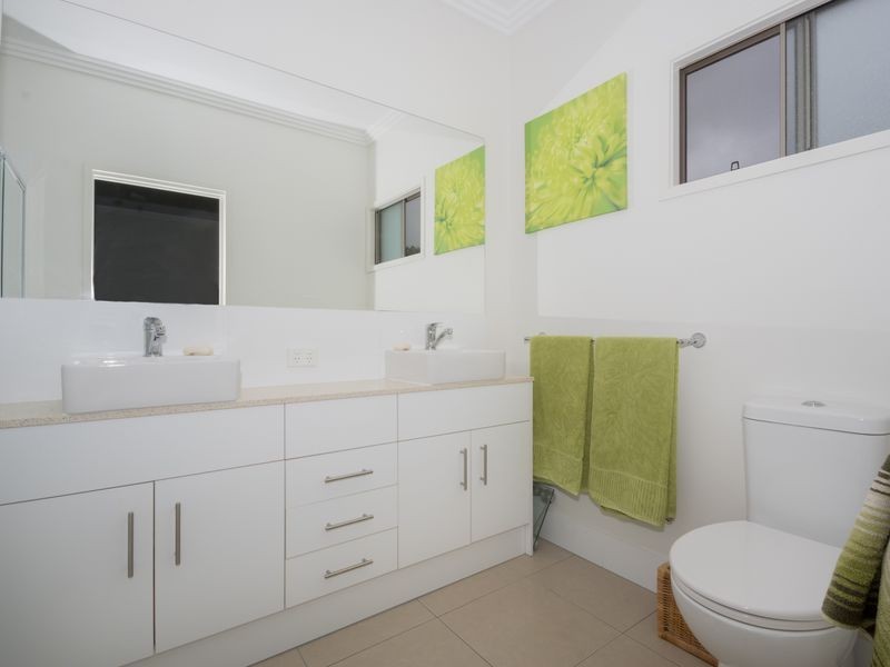 1/16 Careel Close, Helensvale QLD 4212