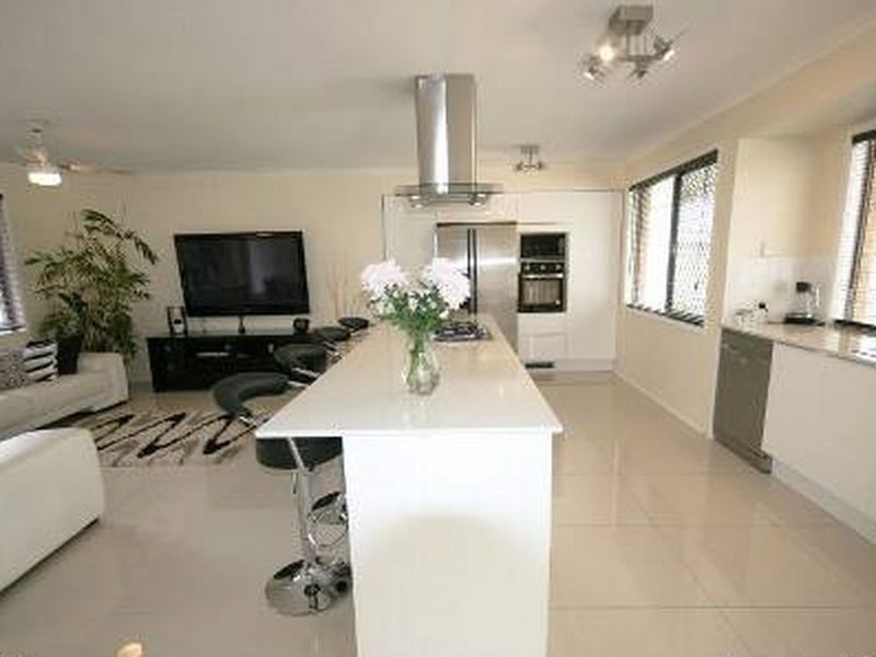 34 Kingaroy Avenue, Helensvale QLD 4212