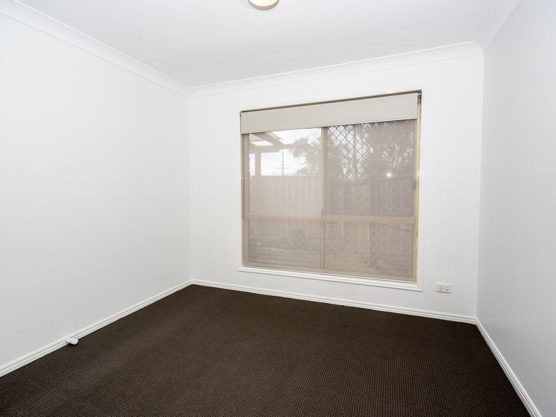 2/33 Nakina Street, Southport QLD 4215