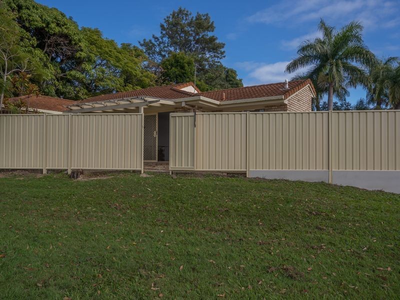 2/33 Nakina Street, Southport QLD 4215
