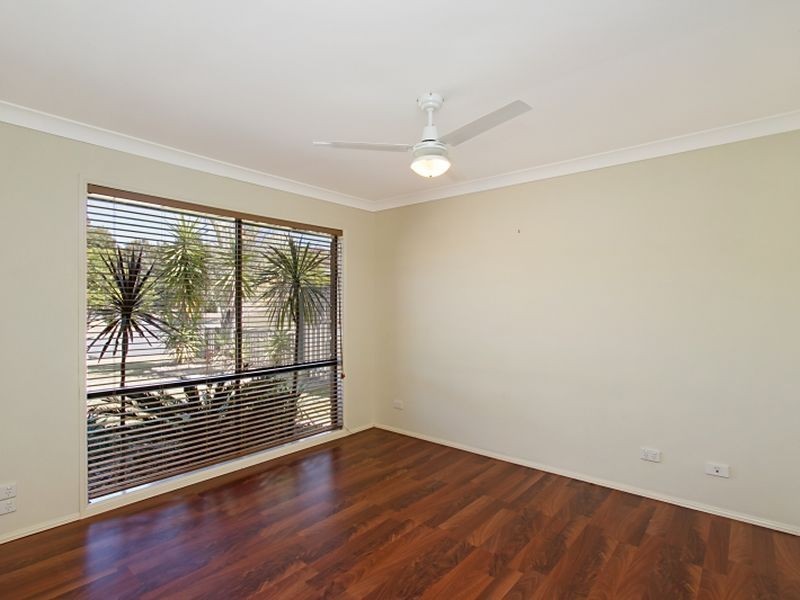 4A Hatutu Street, Pacific Pines QLD 4211