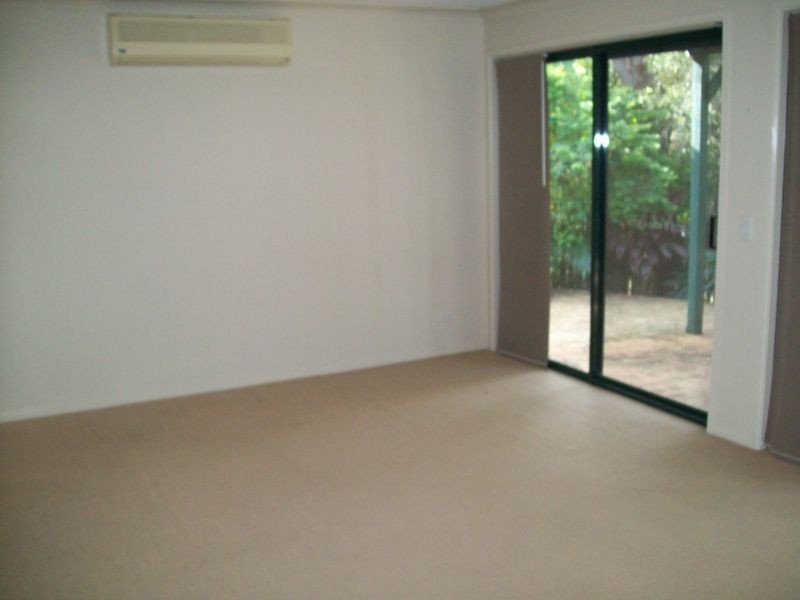 20 Doyalson Place, Helensvale QLD 4212