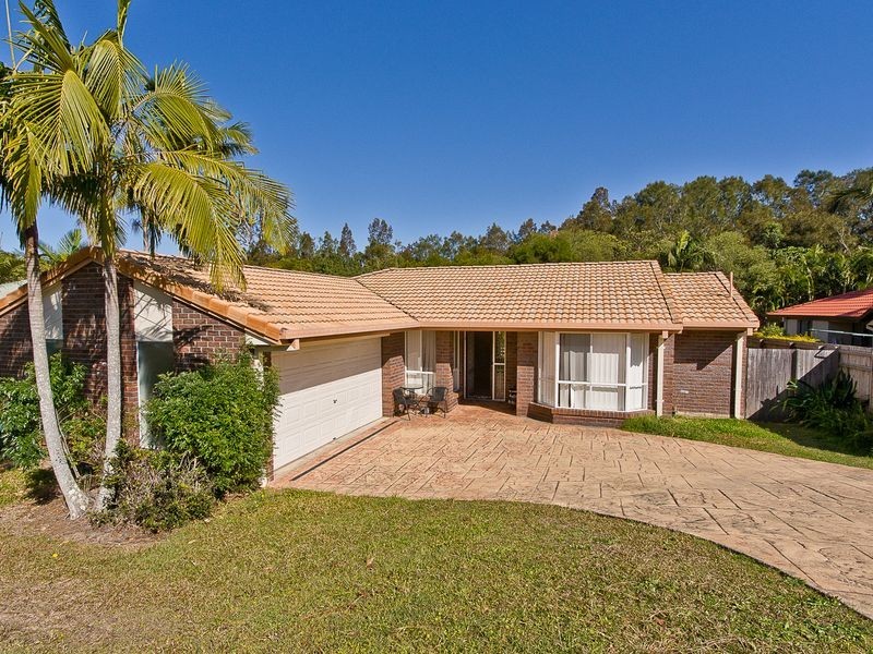 14 Cootharaba Drive, Helensvale QLD 4212