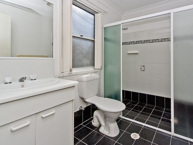 14 Cootharaba Drive, Helensvale QLD 4212