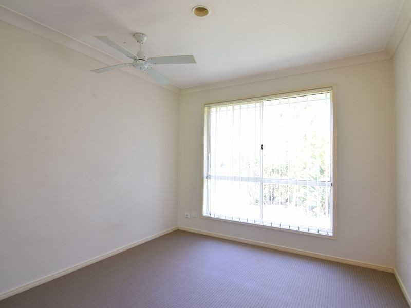 5 Rosswood Court, Helensvale QLD 4212