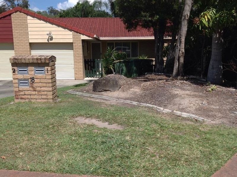 1/18 Illusion Court, Oxenford QLD 4210