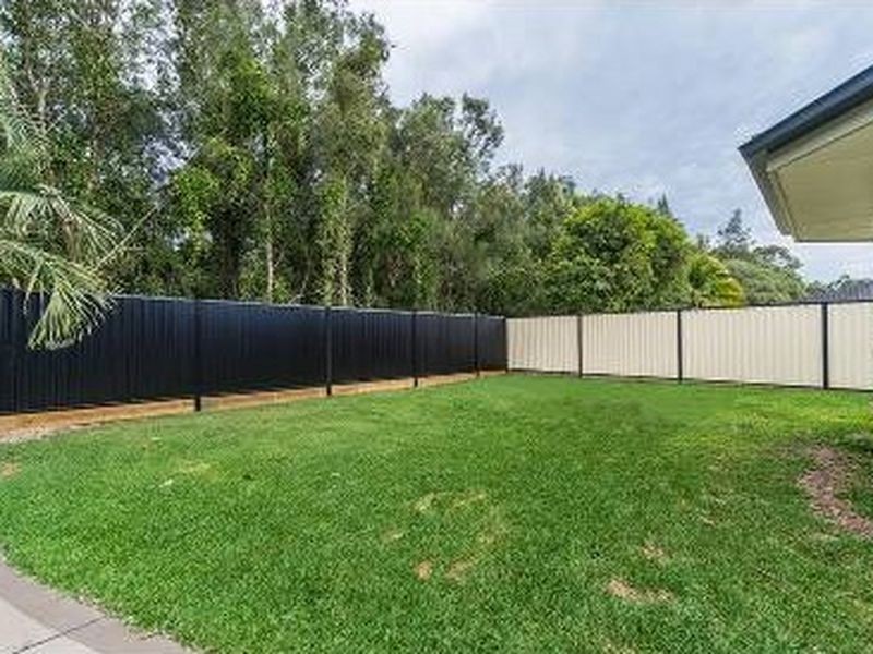 36 Urangan Court, Helensvale QLD 4212