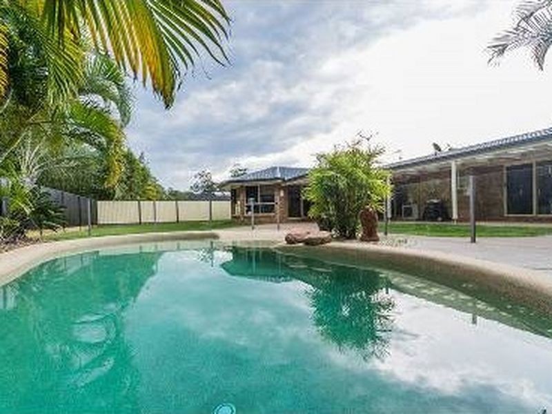 36 Urangan Court, Helensvale QLD 4212