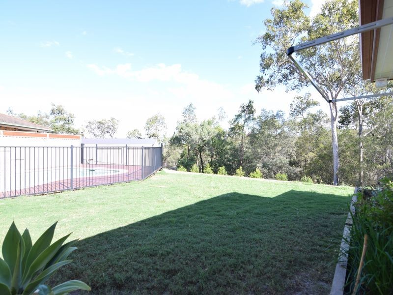 21 Dalby Court, Helensvale QLD 4212