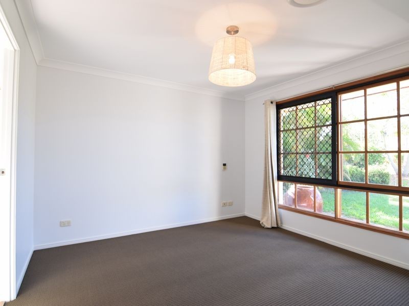 21 Dalby Court, Helensvale QLD 4212
